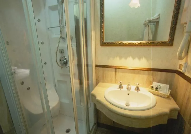 Fotos del hotel Hotel Quisisana:  6