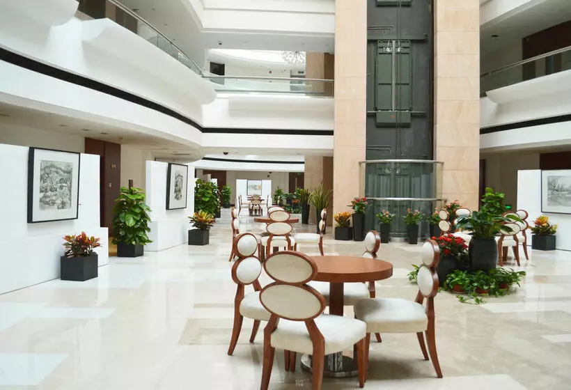 Fotos del hotel Noble Center:  11