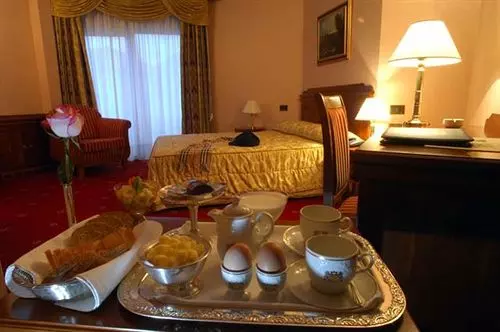 Fotos del hotel President:  21