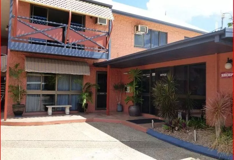 Fotos del hotel Cluden Park Motor Inn:  10