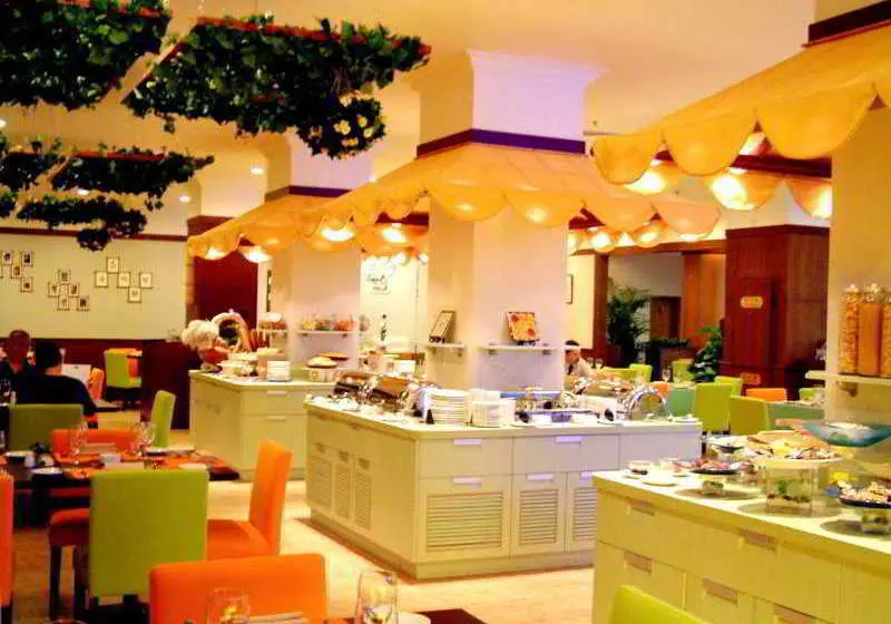 Fotos del hotel Holiday Inn Shanghai Downtown:  4