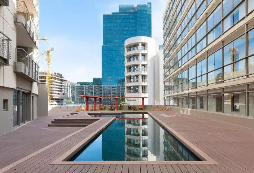 Fotos del hotel Icon Luxury Apartments:  2