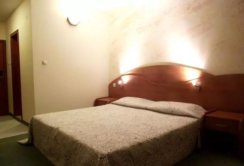 Fotos del hotel Elegant:  22