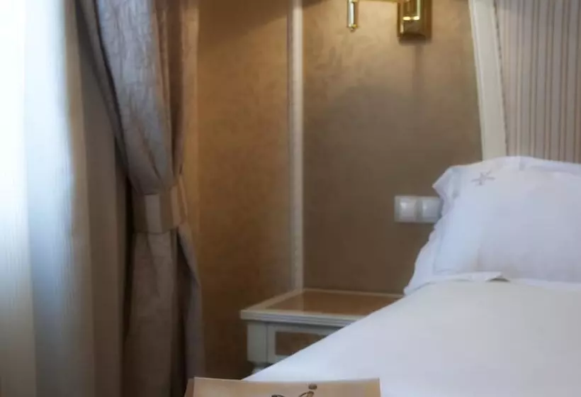 Fotos del hotel Santa Isabel:  2