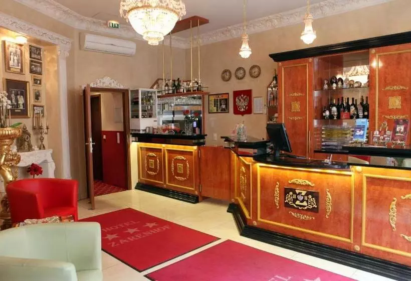 Fotos del hotel &amp; Apartments Zarenhof Berlin Mitte:  4