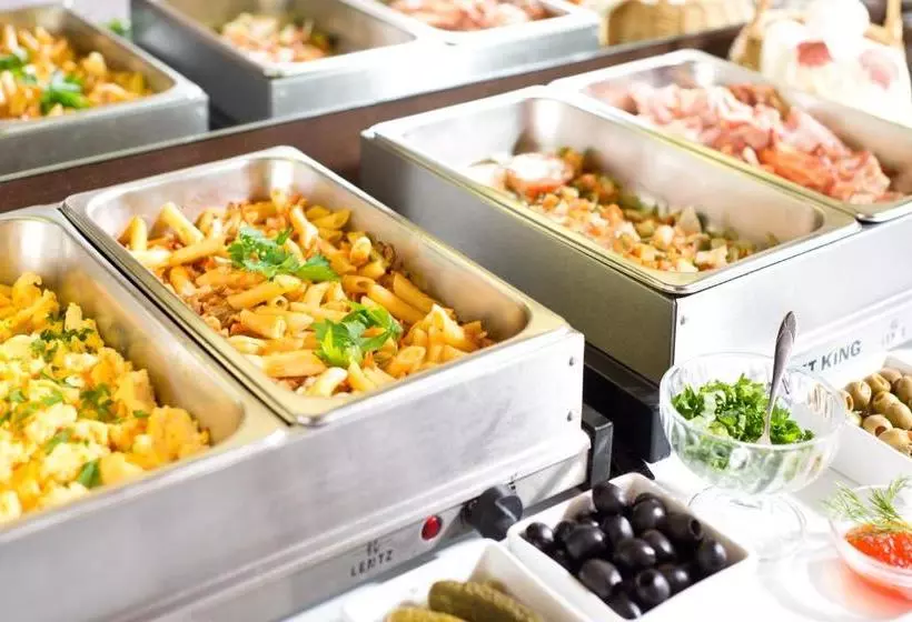 Fotos del hotel &amp; Apartments Zarenhof Berlin Mitte:  3