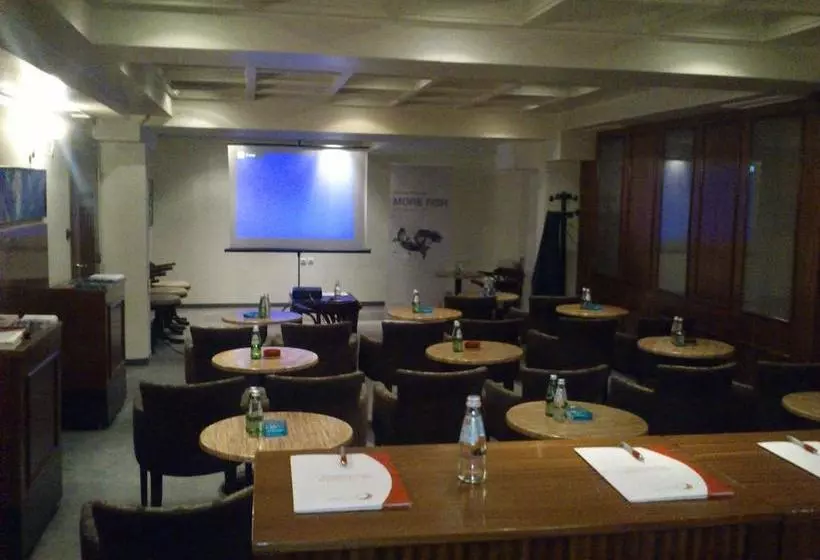 Fotos del hotel Atina:  6