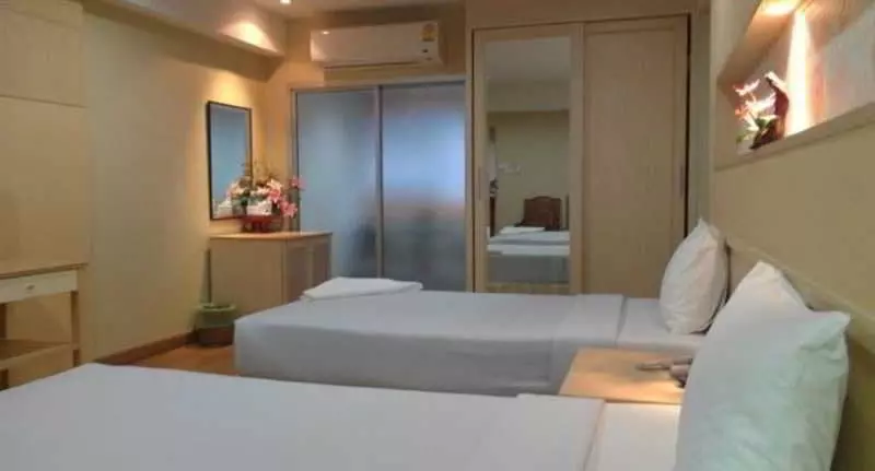 Chawamit Residence Bangkok