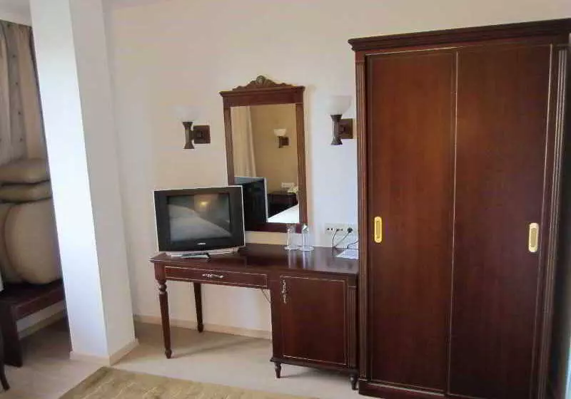 Fotos del hotel Castelo Di San Marino:  16