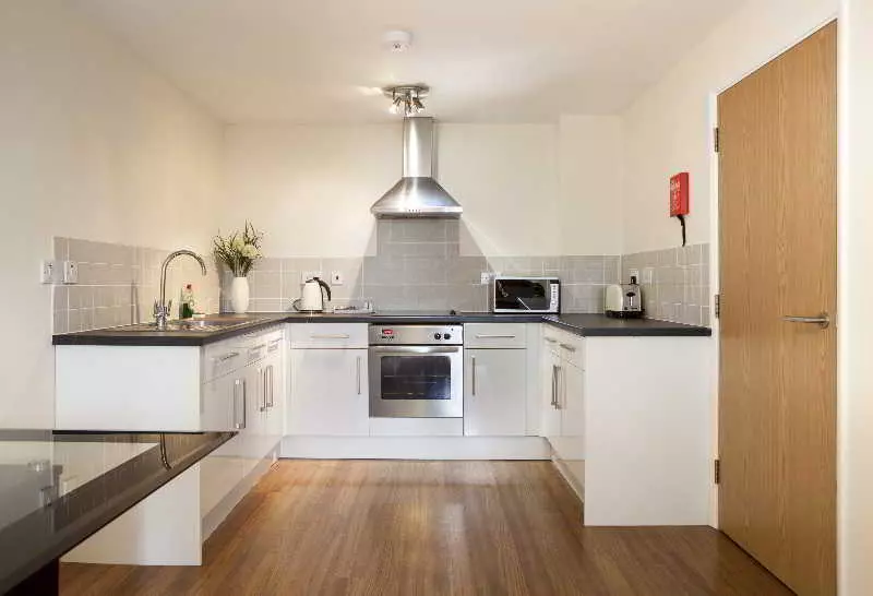 Fotos del hotel Cheltenham Plaza:  7