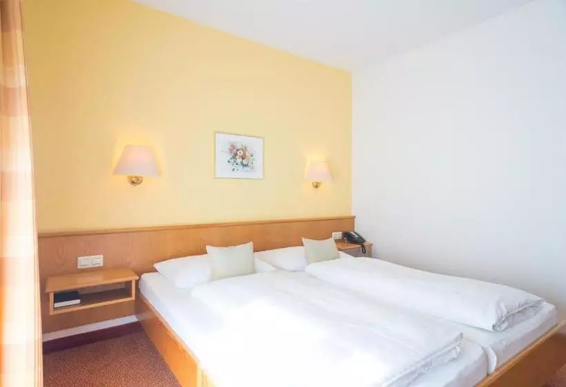 Fotos del hotel Hirschengarten:  9