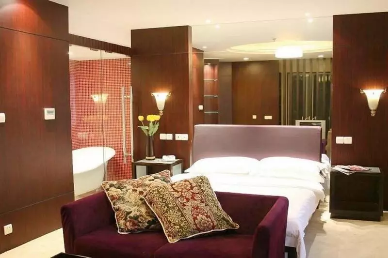 Fotos del hotel New Space Time Ruili:  2