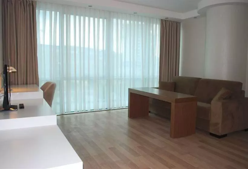 Fotos del hotel Bika Suites:  22