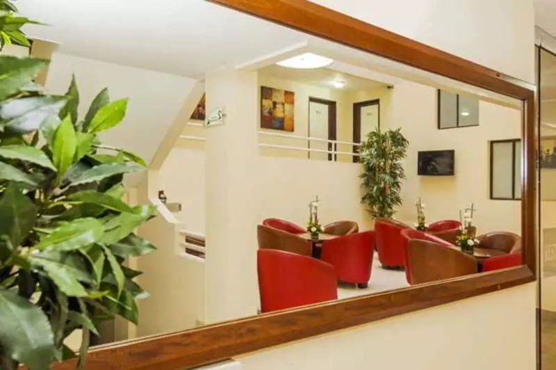 Fotos del hotel 51 Plaza:  4