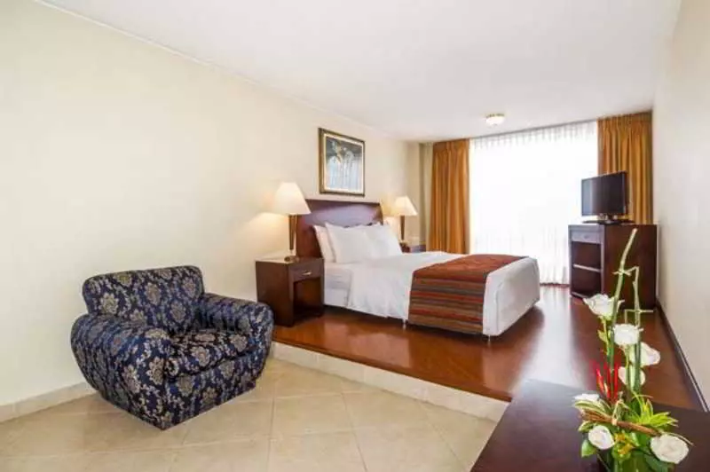 Fotos del hotel 51 Plaza:  19