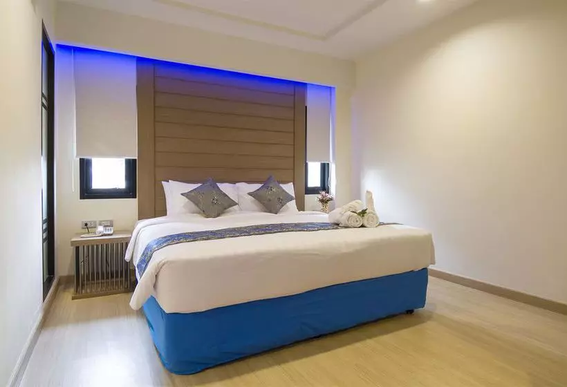 Fotos del hotel Eleven Avenue Suites:  22