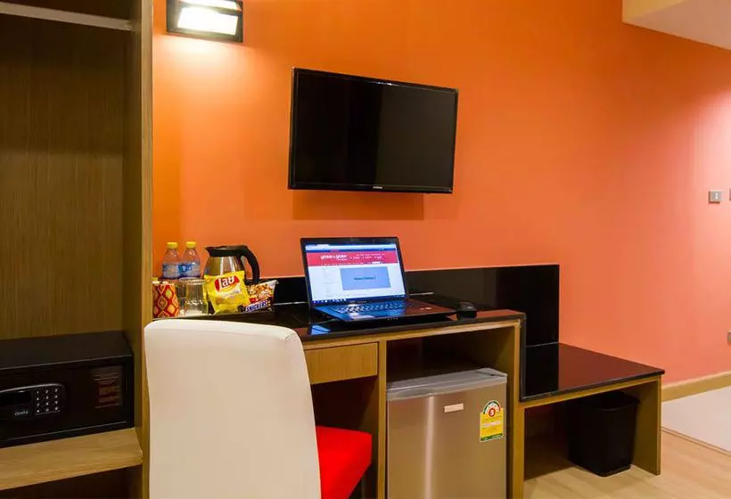 Fotos del hotel Eleven Avenue Suites:  25