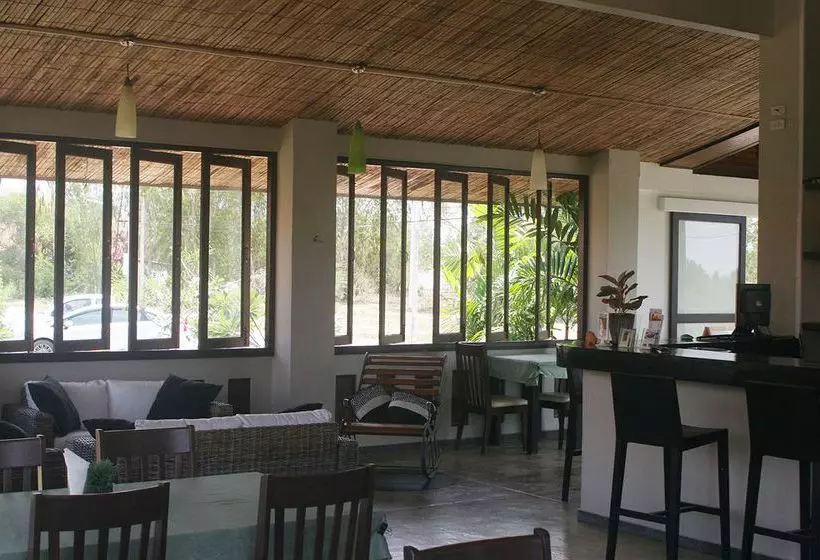 Fotos del hotel Garden Hills Resort:  5