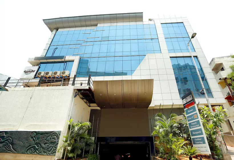 Oyo Premium Himayathnagar