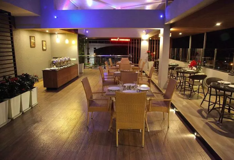 Fotos del hotel The Pommels Business:  3