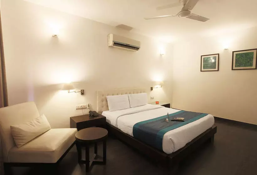 Fotos del hotel Fabhotel Pvr Saket 2:  13