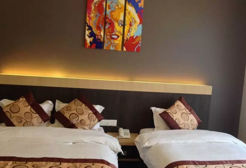 Fotos del hotel Lot 10 Boutique Hotel Kuching:  2