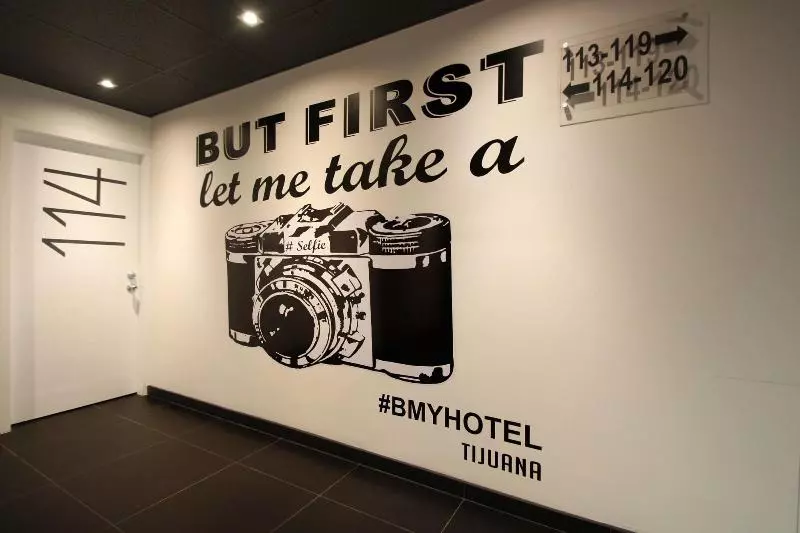 Fotos del hotel B My Hotel:  25