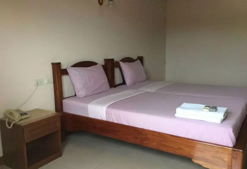 Fotos del hotel Tassanee Garden Lodge:  18