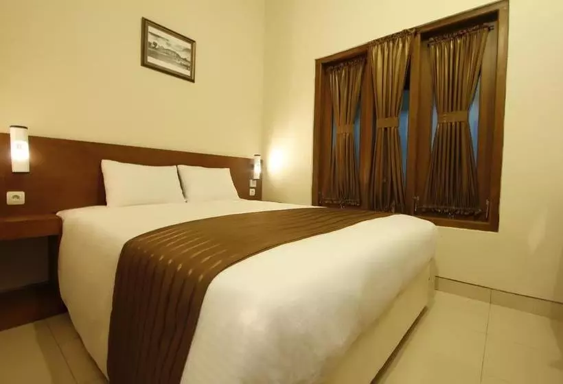 Fotos del hotel Grand Surya Hotel Yogyakarta:  19