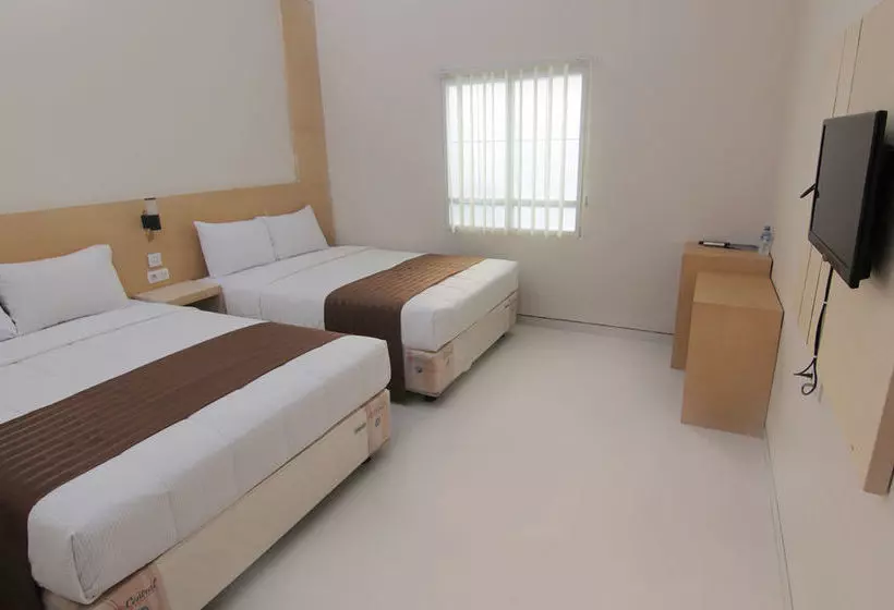 Fotos del hotel Grand Surya Hotel Yogyakarta:  2