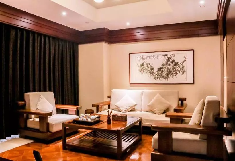 Fotos del hotel Qingdao Jinhong Sea View Holiday:  15