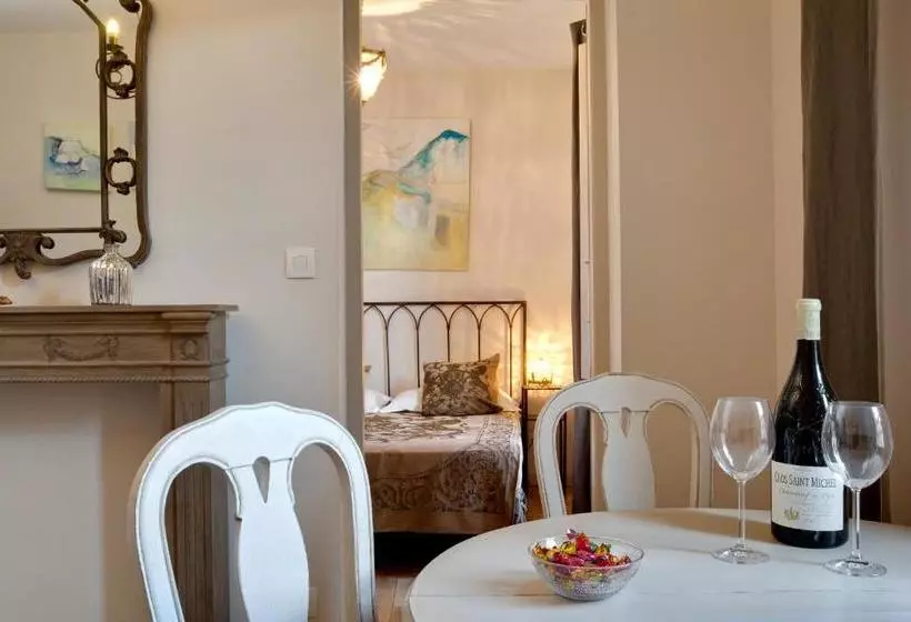 Fotos del hotel Autour Du Petit Paradis:  2