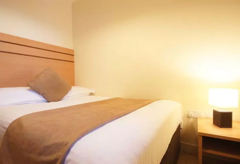 Fotos del hotel Crompton Court Apartments:  5