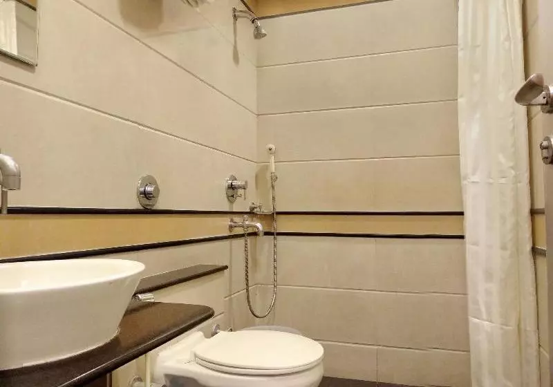 Fotos del hotel Oyo Rooms Indiranagar 100 Ft Road:  3