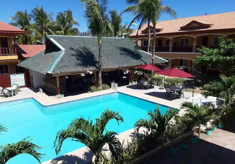 Fotos del hotel Slam's Garden Resort:  2