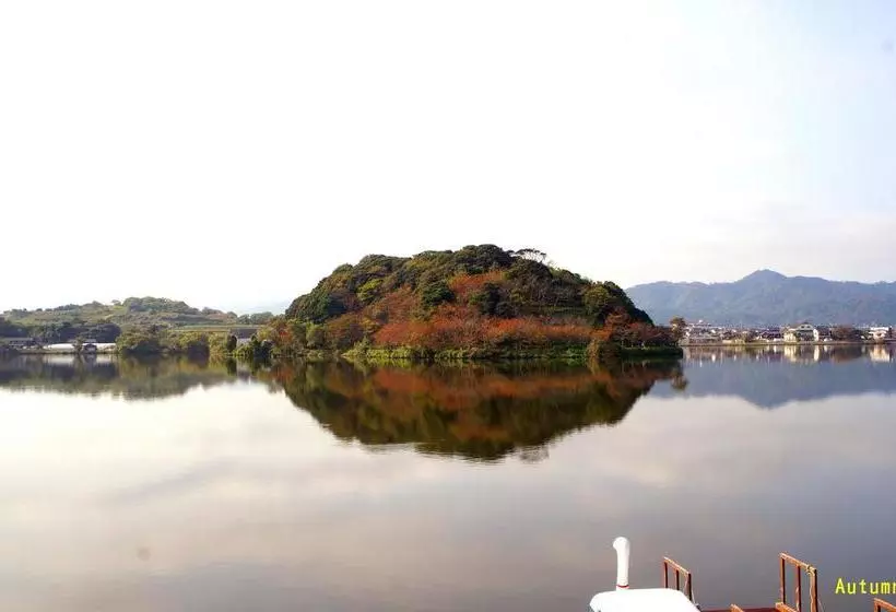 Fotos del hotel Lakeside  Little White Flower:  10