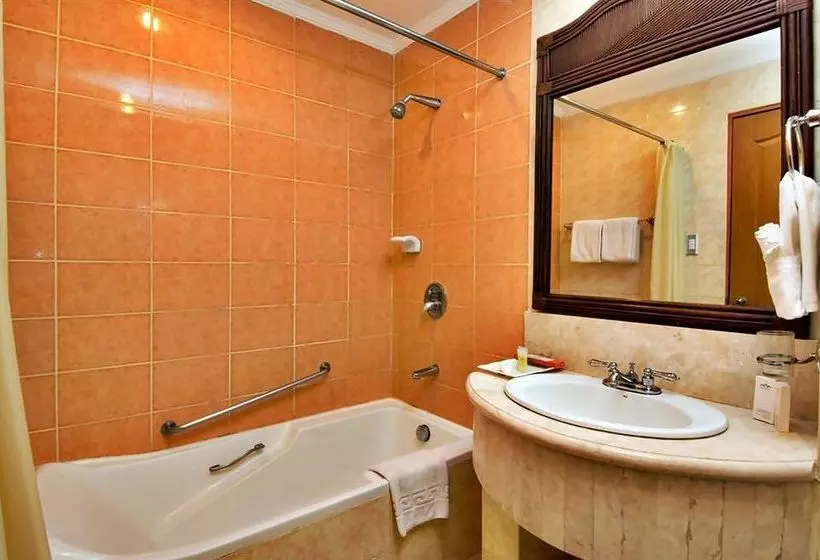 Fotos del hotel Subic Holiday Villas:  10