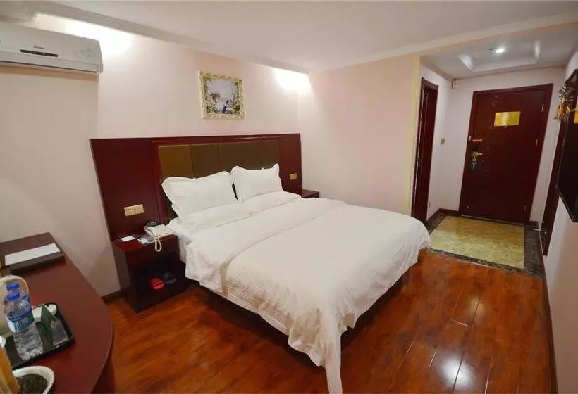 Fotos del hotel Greentree Guiyang Shifu Court  Street:  16