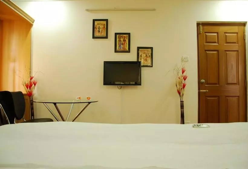 Fotos del hotel Kp Suites:  25