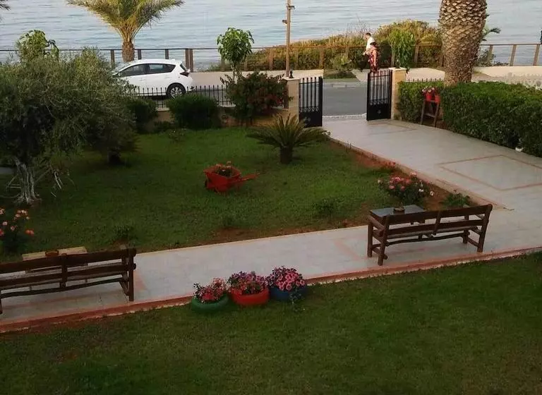 Fotos del hotel Triton:  18