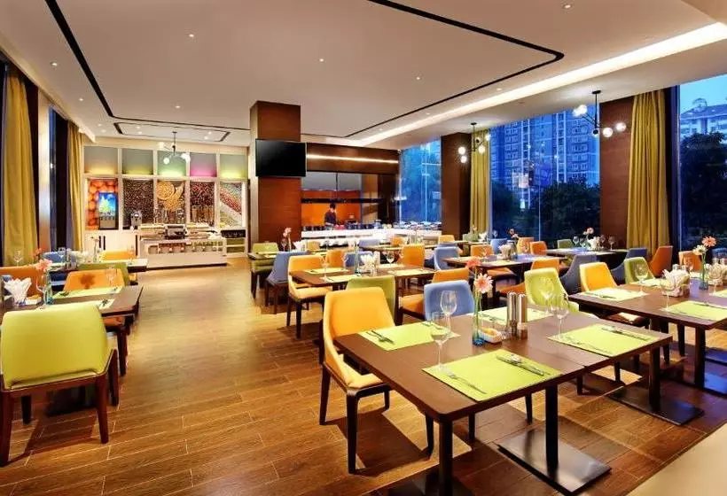 Fotos del hotel Hampton By Hilton Wuhan Tianhe Airport East:  3