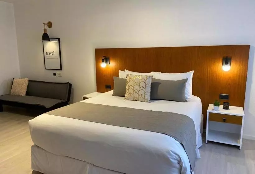 Fotos del hotel Ch Le Petit Suites:  13