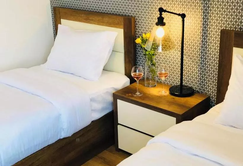 Fotos del hotel Amser:  8