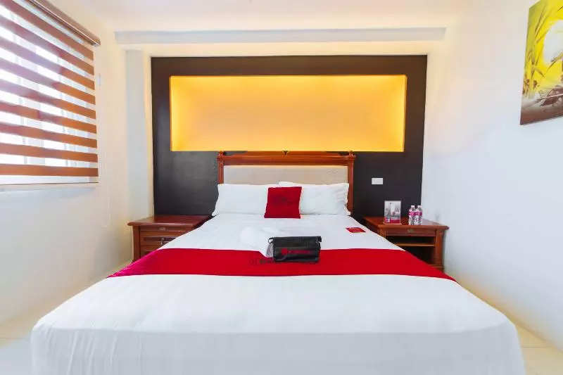 Reddoorz Premium Near Trinoma Mall