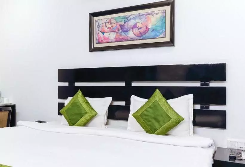 Fotos del hotel Treebo Trip Singh Suites 2:  14