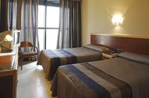 Fotos del hotel Cortes De Leon:  7