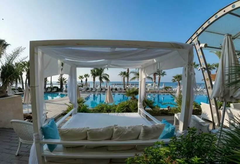 Fotos del hotel Palm Beach Hotel & Bungalows:  9