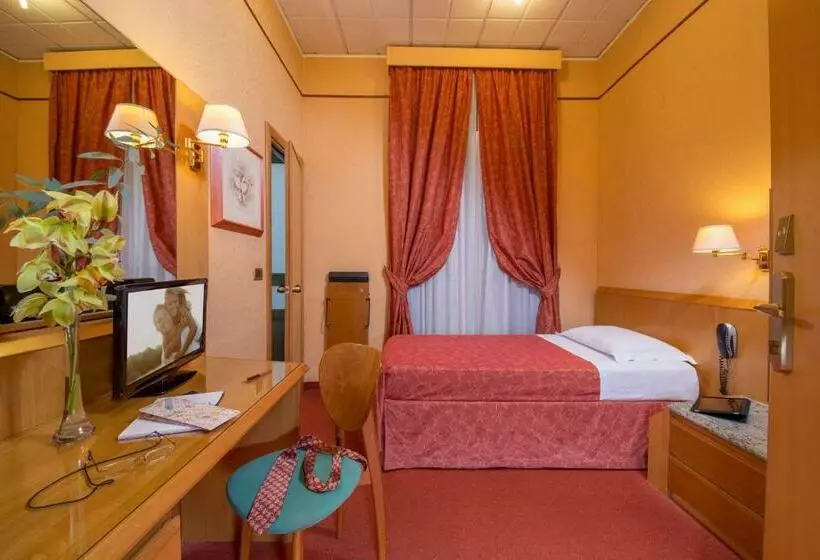 Fotos del hotel Ranieri:  12