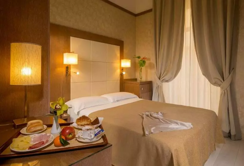 Fotos del hotel Ranieri:  10