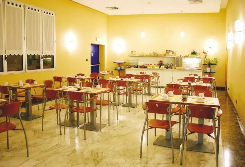 Fotos del hotel Alexandra:  10